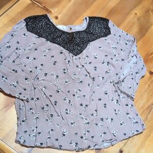 Maurices Black and Cream Floral Blouse